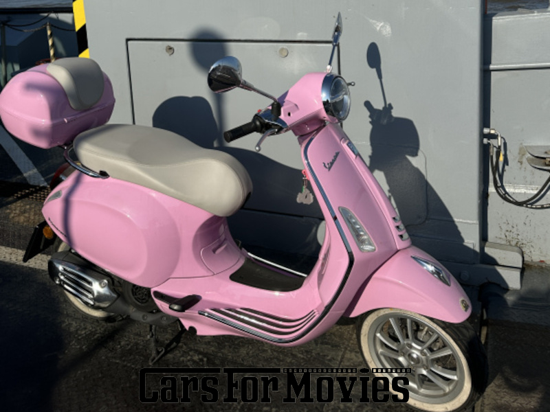 CarsForMovies | Piaggio Vespa Primavera 125 2021 Italien Rosa Pink Zwei- und Dreirad Motorroller Hamburg 7232 pink